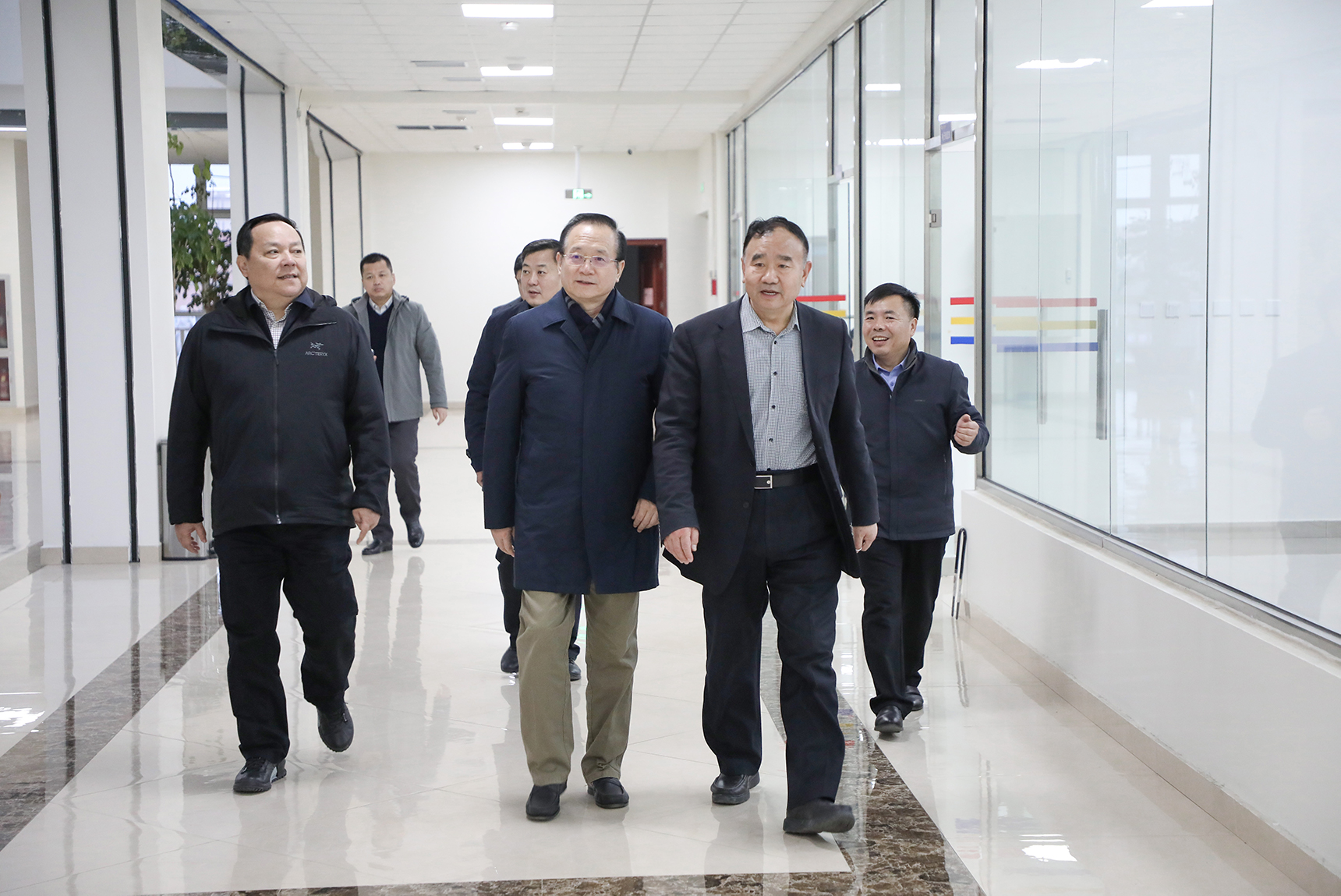 罗公利到青岛滨海学院考察调研